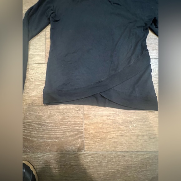 Athleta Criss-Cross Mindset Sweatshirt - Picture 2 of 8